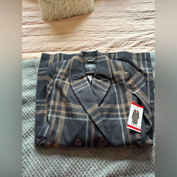 DKNY Women's Faux Wool Notched Lapel Fully Lined Fashion Coat Plaid XS NWT - Picture 3 of 10